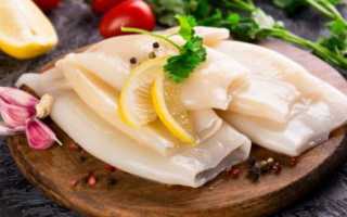 Как быстро очистить кальмары от пленки, как вкусно приготовить замороженные. Рецепты пошагово с фото