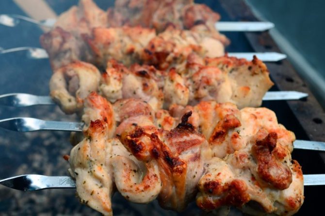 Маринады для шашлыка из курицы - 10 простых и вкусных рецептов