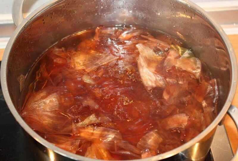 Варка сала в луковой шелухе